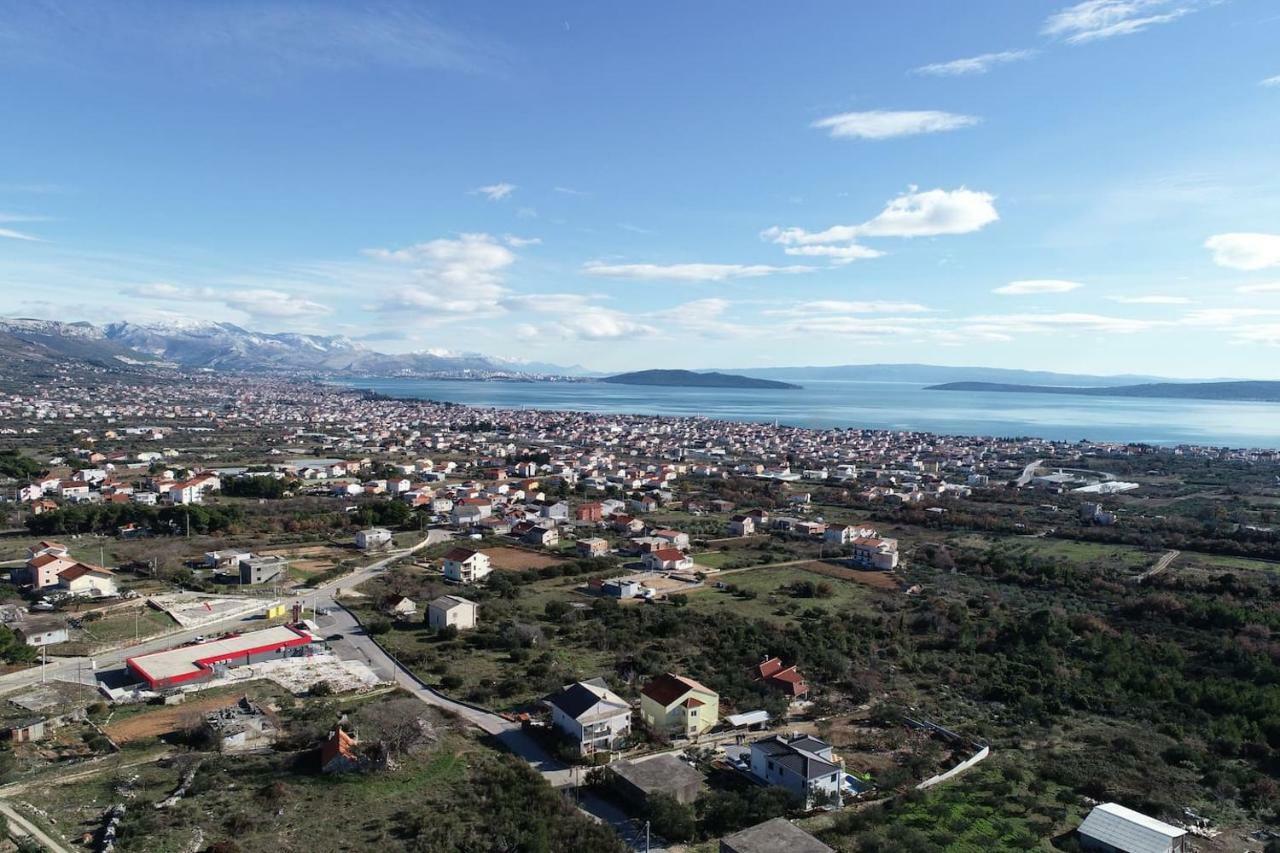 The Globetrotter'S Residence Kaštel Novi Extérieur photo